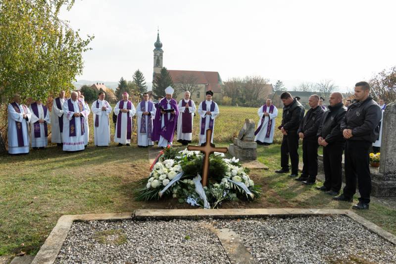 2025_11_10_bagi sandor temetes_63.jpg